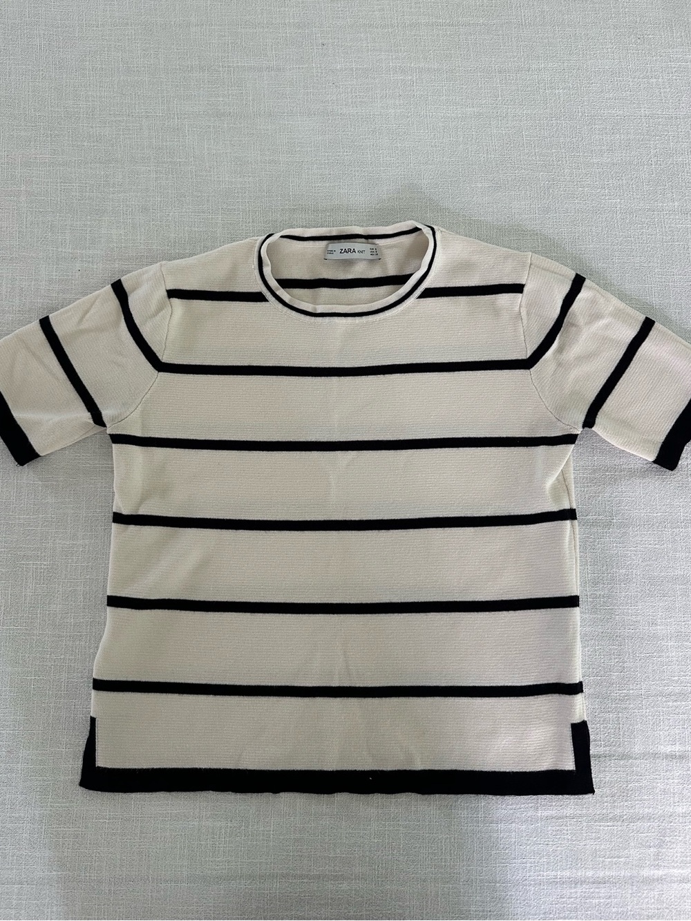 Zara Cream with Black Striped Short Sleeve Knit Top